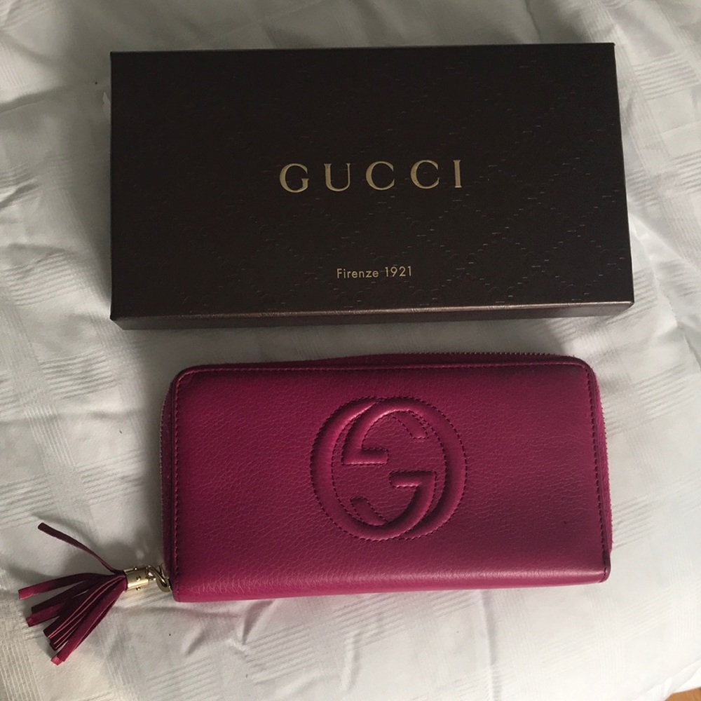 Gucci Leather Wallet